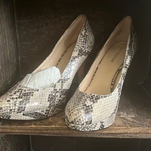 Enzo Angiolini Beige Black Python Snake  Pumps size 10 1/2